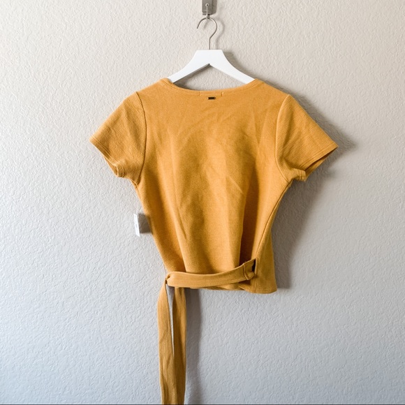 NWT! O' Niell Tabby Wrap Top - Picture 8 of 13